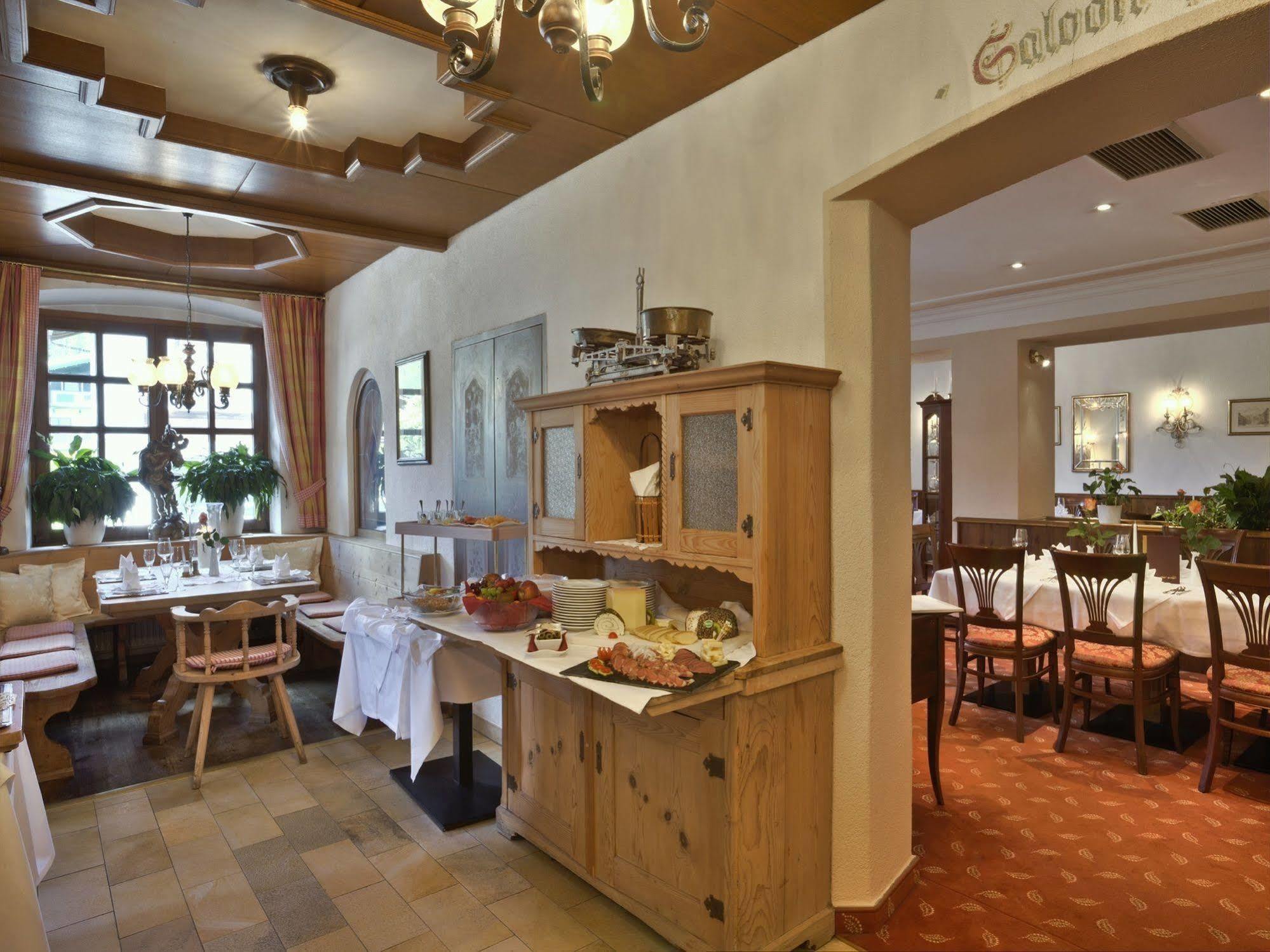 Alpenresidenz Adler Hotel Kirchberg in Tirol Bagian luar foto