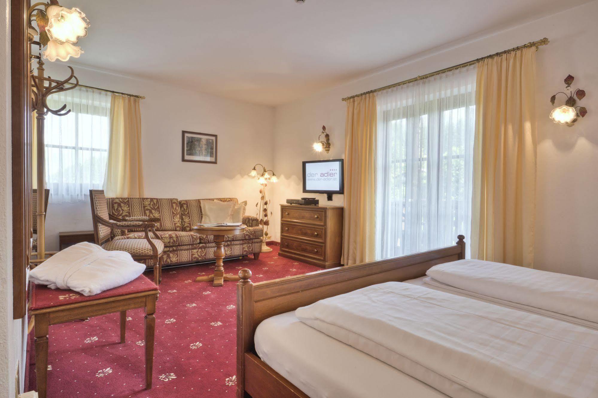 Alpenresidenz Adler Hotel Kirchberg in Tirol Bagian luar foto